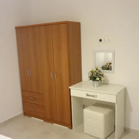 בית הארחה George House